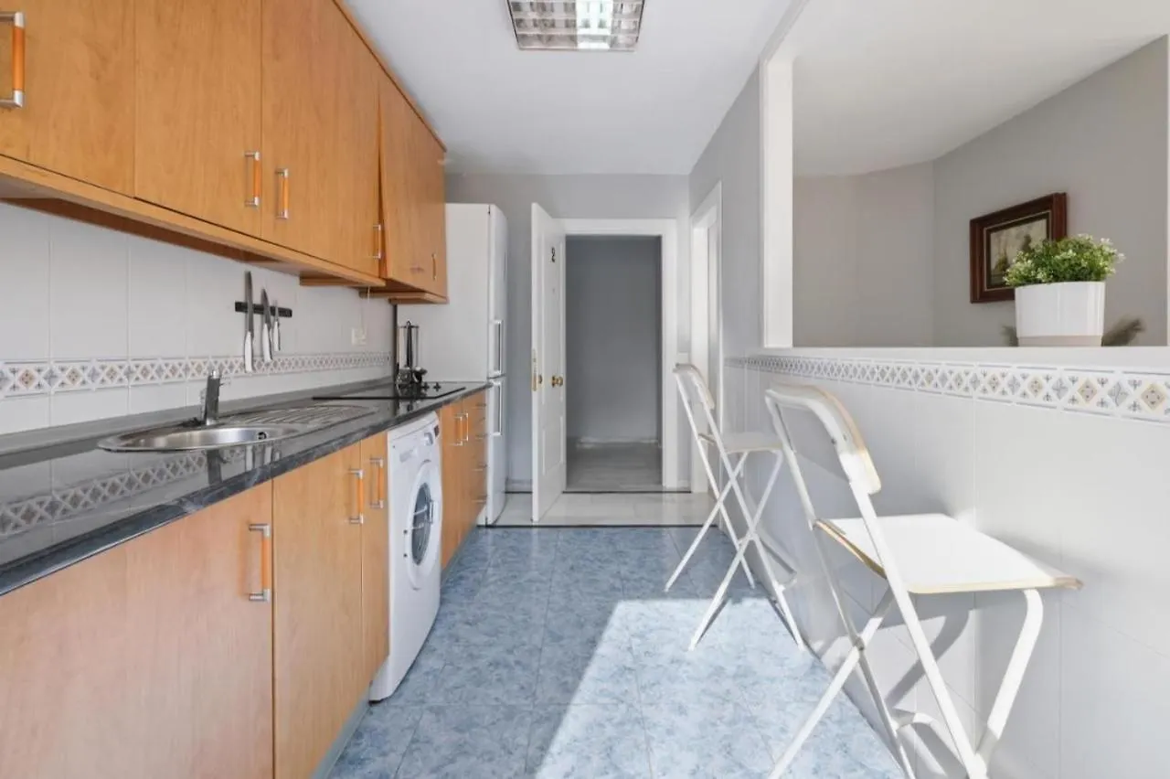 Apartment Apartamento En Calle Cuarteles De Dos Habitaciones Málaga