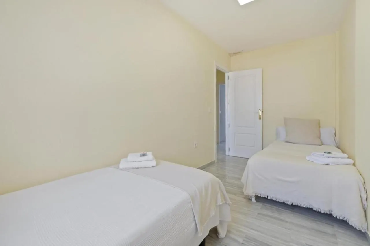 Apartamento En Calle Cuarteles De Dos Habitaciones Málaga Spanien